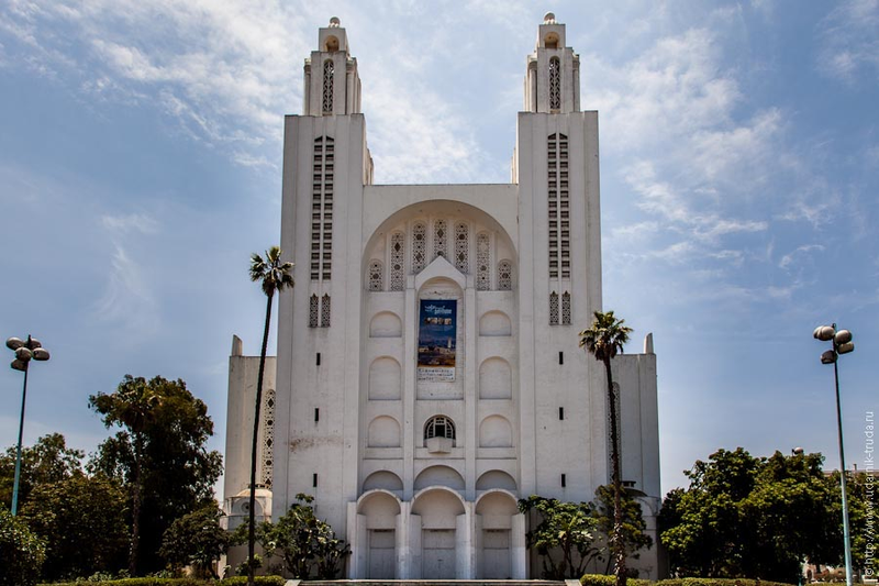 Illustration for article titled These Modernist African Churches Look Like Spaceports